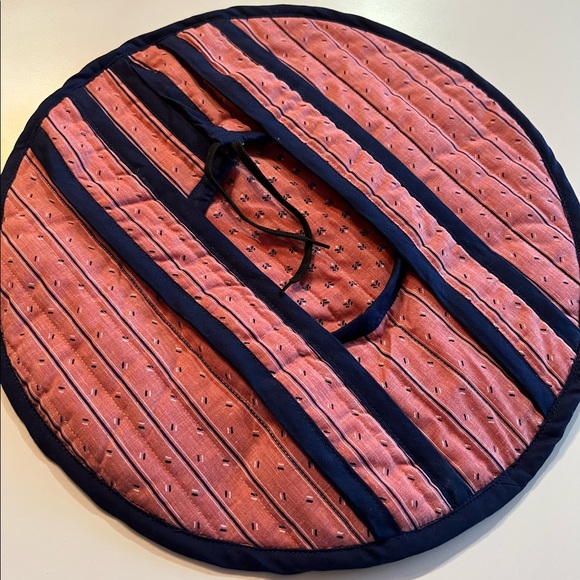 Handmade Kitchen Vintage Handmade Like New Round Casserole Hot Dish Carrier 4x14 Poshmark